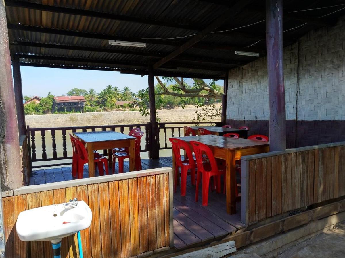 Pakse Riverside Bed & Breakfast エクステリア 写真