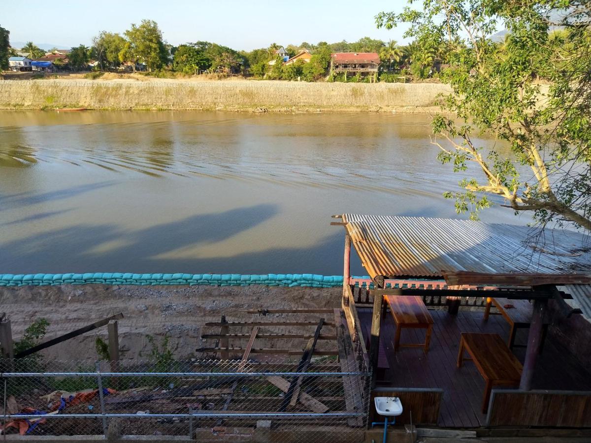 Pakse Riverside Bed & Breakfast エクステリア 写真