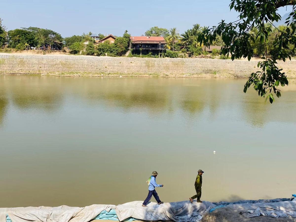 Pakse Riverside Bed & Breakfast エクステリア 写真